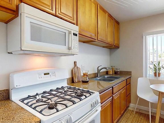 5th image of 1440 Lincoln Ave #302d2372e