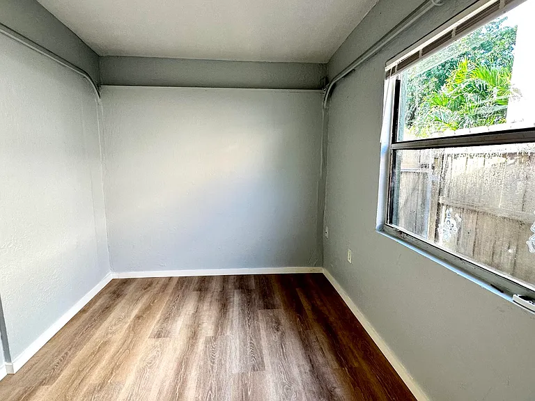447 Conniston Rd #3 — Photo 4