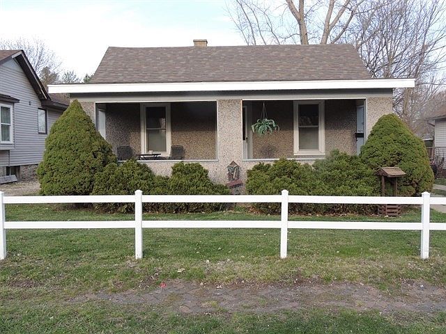 1st image of 1604 Laharpe St