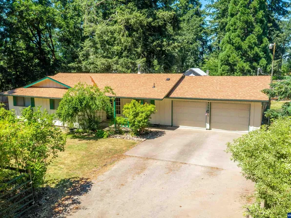 9584 Golf Club Rd SE, Aumsville, OR 97325