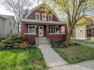1319 N Oneida St, Appleton, WI 54911