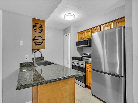 2nd image of 209 Red Cedar Pl #209