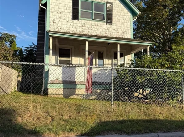 17 E Central Ave, Wareham, MA 02571