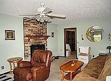 5th image of 6101 Heckscher Dr
