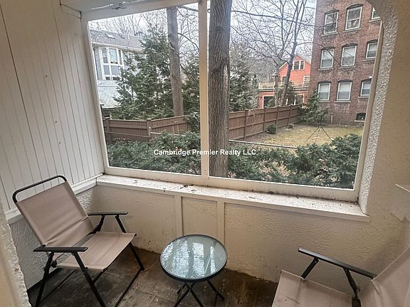 3rd image of 33 Concord Ave APT 4