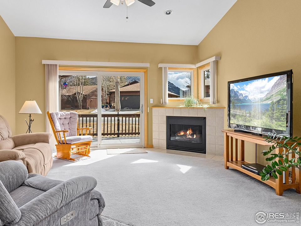 1st image of 734 Birdie Ln