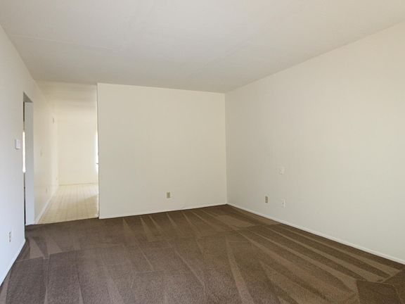 2nd image of 522 N Towne Ave APT 6