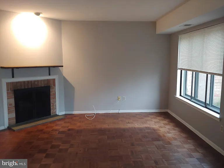214 Stonybrook Dr #214 — Photo 11