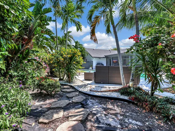 3015 Dunlin Road, Delray Beach, FL 33444