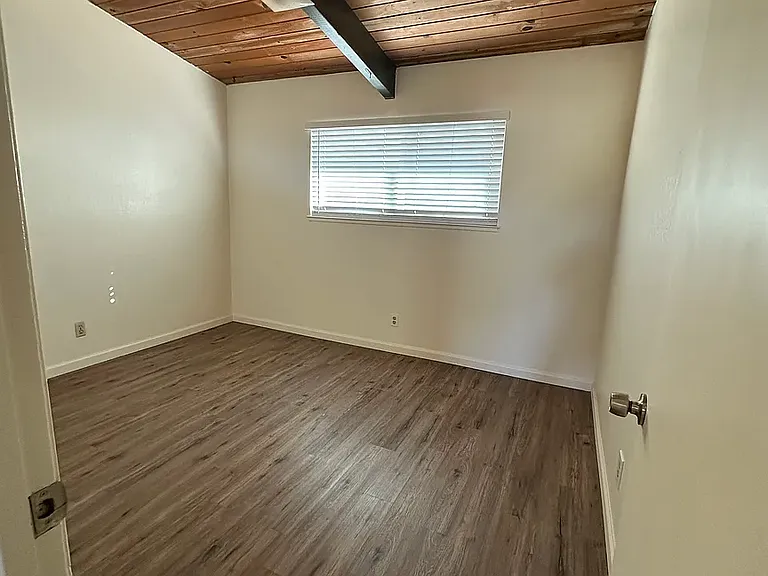 137 Maher Ct #3 — Photo 12