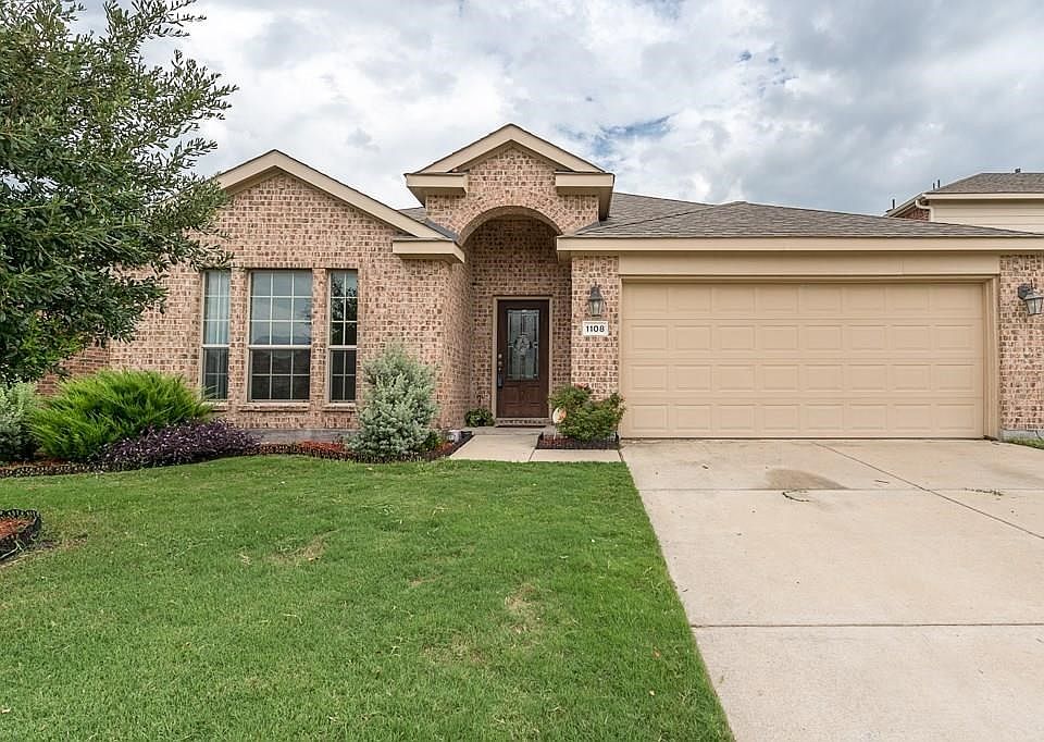 1st image of 1108 Bexar Ave