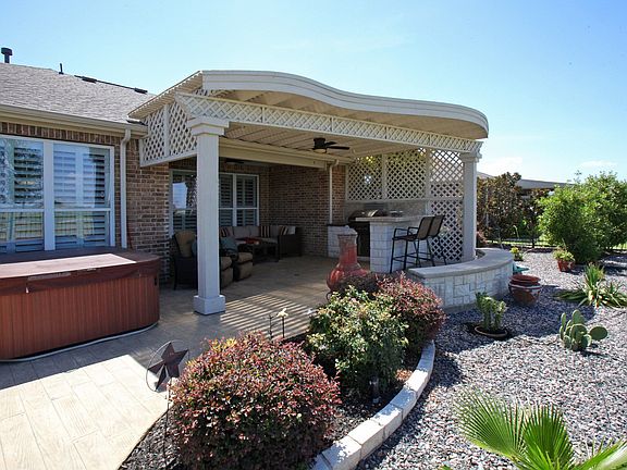 2nd image of 6422 Bushwoods Dr