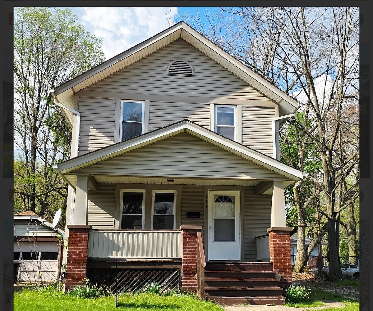 Building Photo - 147 Brighton Dr