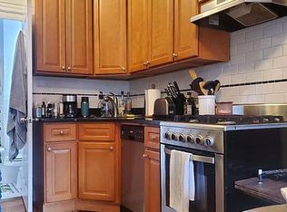 32 Middagh St APT 11, Brooklyn, NY 11201