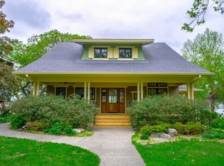 5405 Carlson Rd, Shoreview, MN 55126