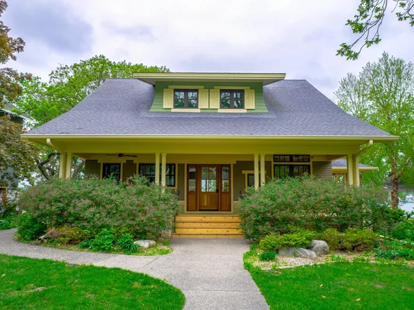 5405 Carlson Rd, Shoreview, MN 55126