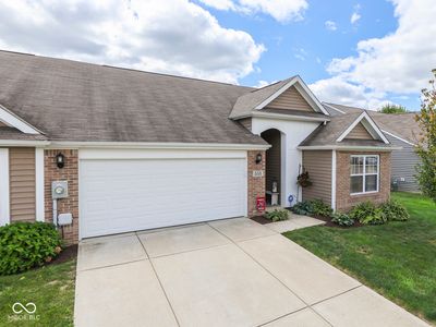 551 Greenwood Trace Dr, Whiteland, IN, 46184