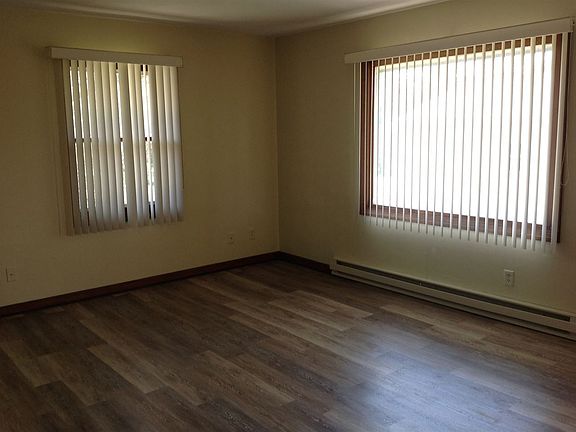 5th image of 4673-79 Trevor Cir