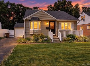 16 Woodridge Ave, Cheektowaga, NY 14225