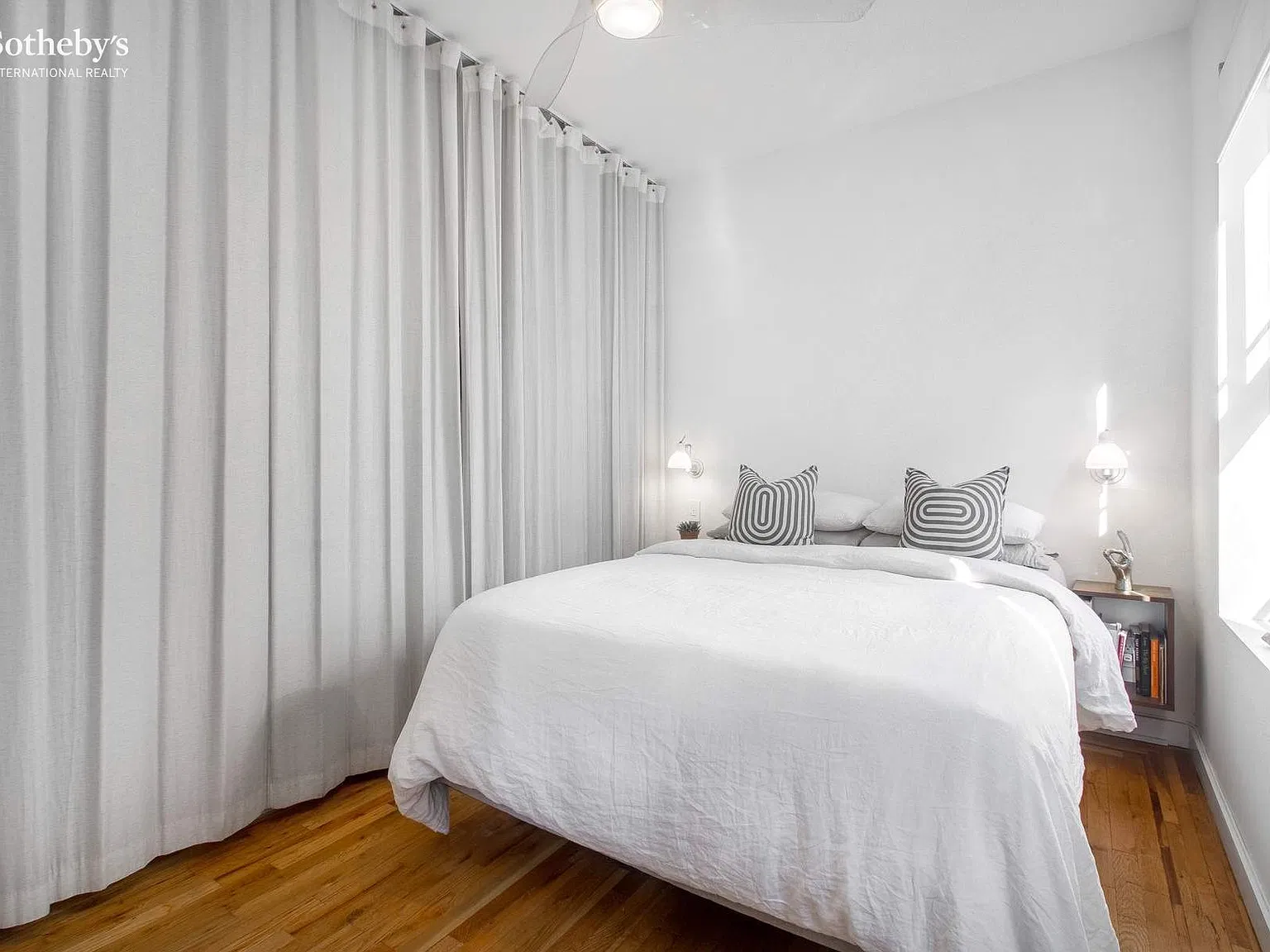 316 Mott Street — Photo 4