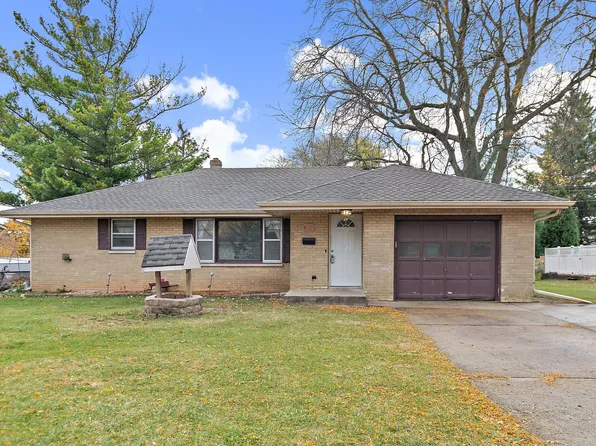 1115 Julien St, Belvidere, IL 61008