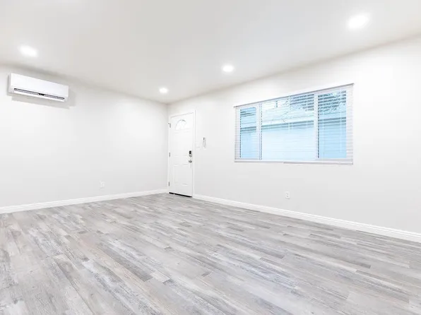 834 N Fairview St, Ridgecrest, CA 93555