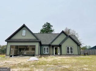 104 Pearl St SE, Moultrie, GA 31788