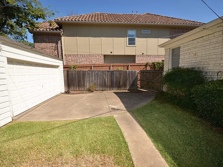 6611 Anita St — Photo 27