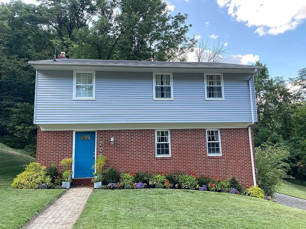 206 Karen Dr photo 1