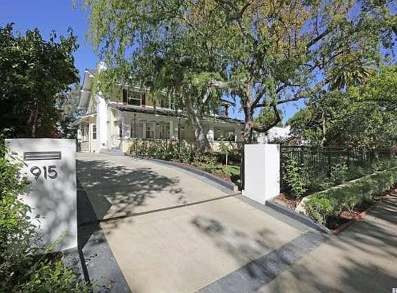 3rd image of 915 S El Molino Ave