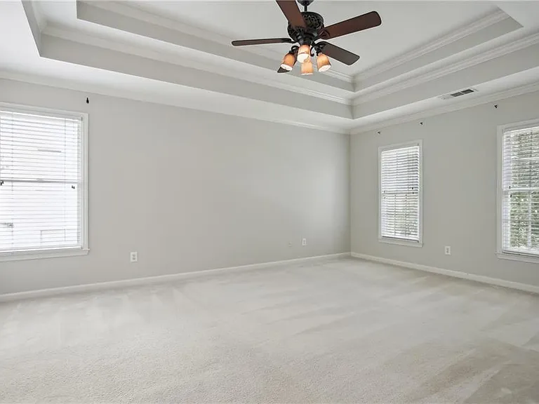 12250 Broadleaf Ln — Photo 22