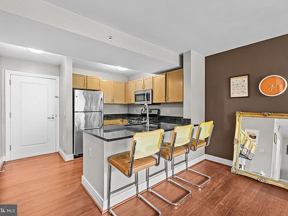 3rd image of 800 4th St SW APT N305