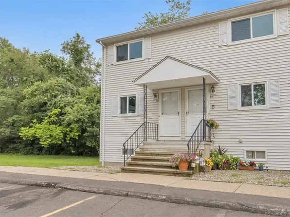 236 East Street #C6, Plainville, CT 06062