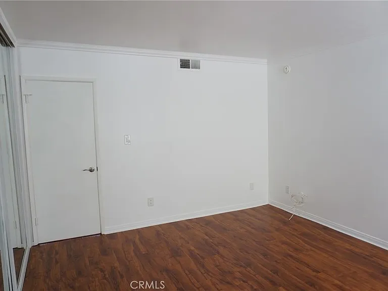4610 Densmore Ave #20 — Photo 24