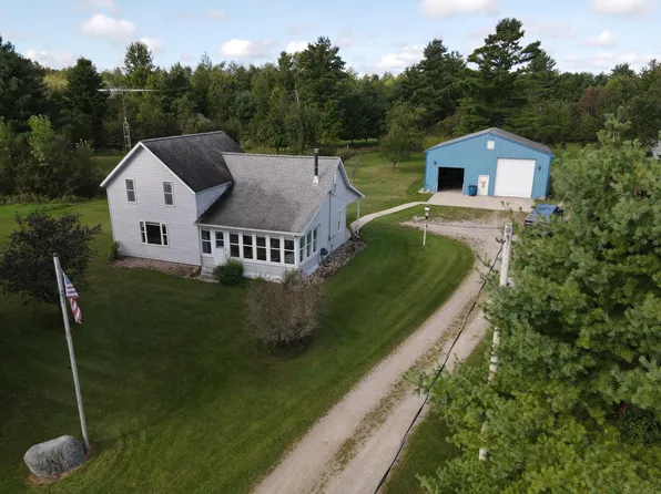 812 S Lorenz Rd, Tawas City, MI 48763