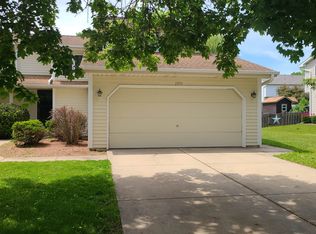 2390 Cedar Ridge Ct, Green Bay, WI 54313