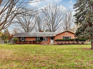1115 Stanwick Dr, Dayton, OH 45430
