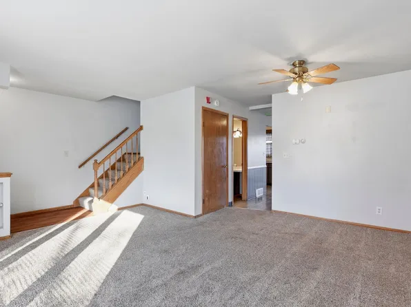 846/848 Greenwood Court, 846 Greenwood Ct #848, Oshkosh, WI 54901