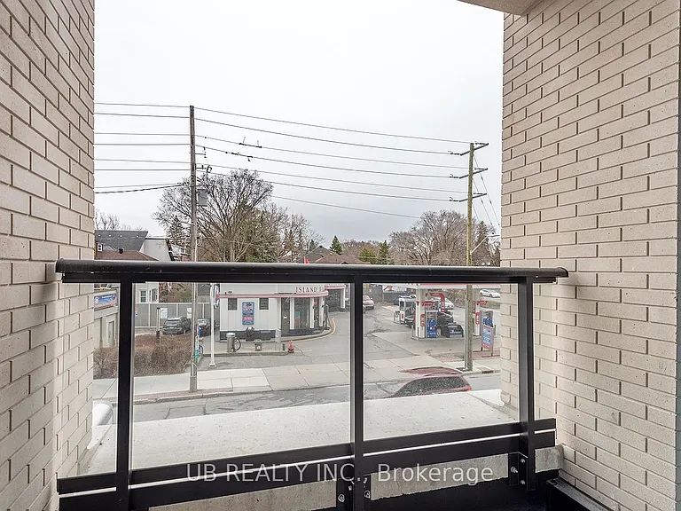 1451 Wellington St W #205 — Photo 13