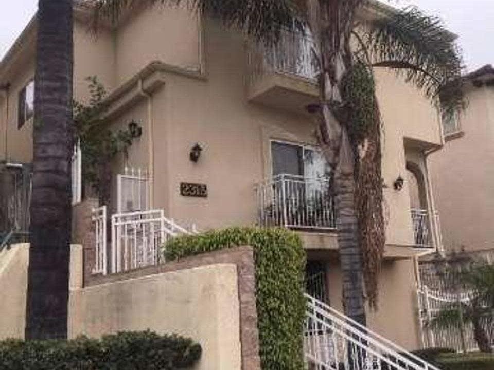 1st image of 2315 Mira Vista Ave #000