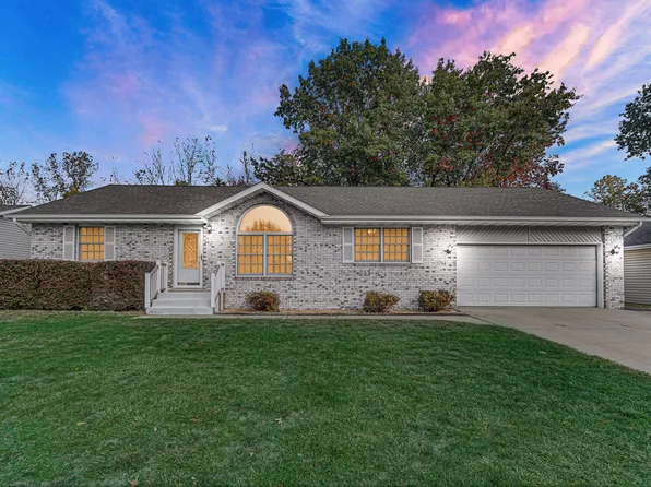 5794 Carnation Ave, Portage, IN 46368