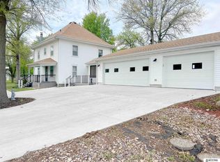 201 N Butternut St, De Witt, NE 68341