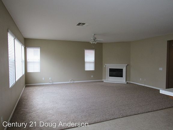 4th image of 37882 Old Adobe Ct
