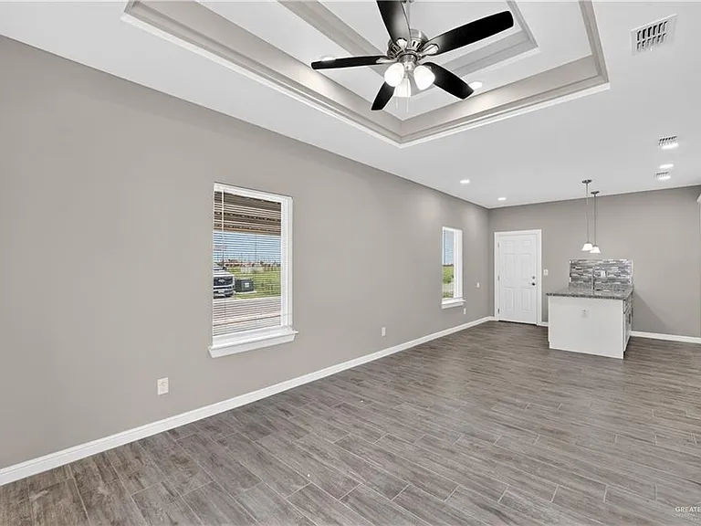 1234 Valle Vista St #4 — Photo 16