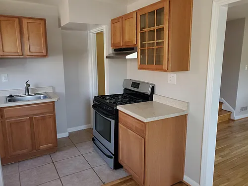 524 Duncan Ave Photo 1