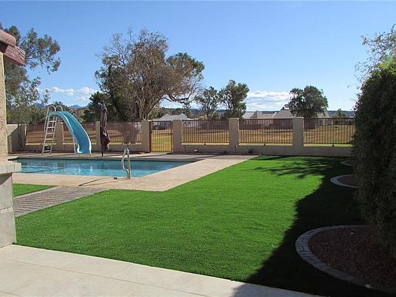 3rd image of 1584 Camino Ct