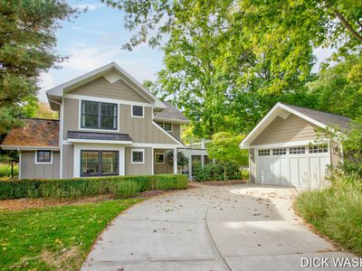 3056 Lakeside Dr, Douglas, MI, 49406