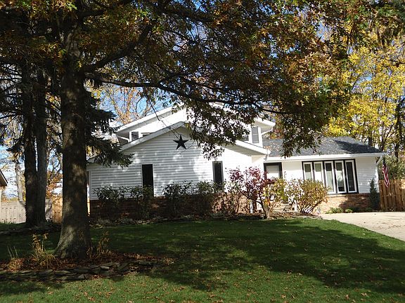2nd image of 3503 Monte Vista Dr