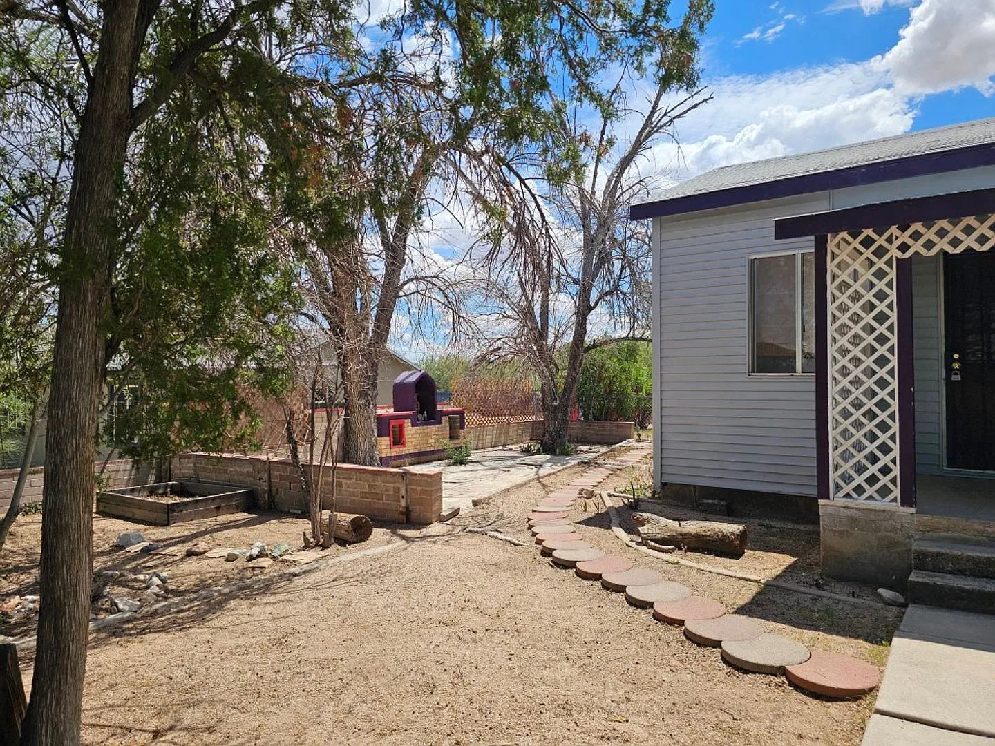 1940's updated bungalow. — Photo 4