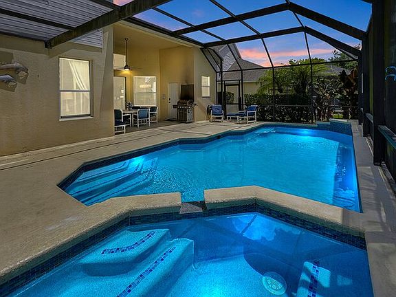 2nd image of 8157 Sun Palm Dr